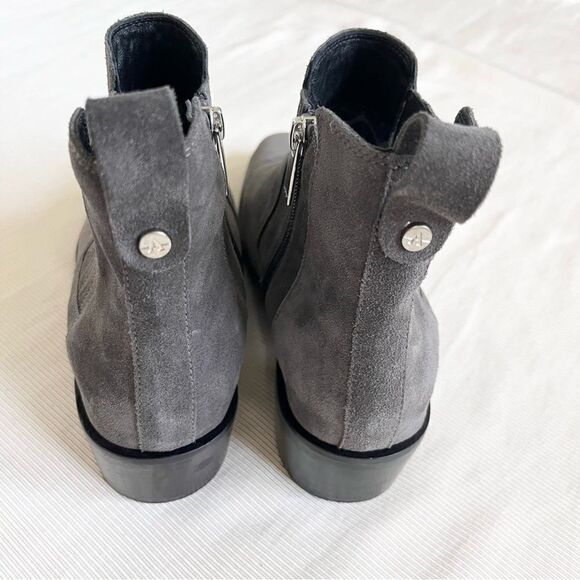 Aquatalia Womens Carmie Bootie Ankle Suede Leather Casual Low Heel Gray Italy 9 - Picture 4 of 5